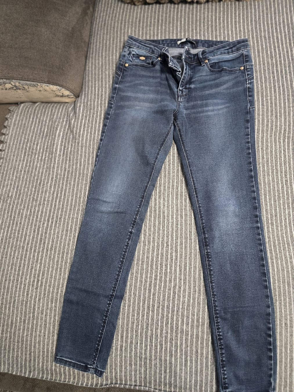 Jeans: Stradivarius Jeans, Gr. 38, – Gebraucht aus Ehrendingen von Ince2016 2