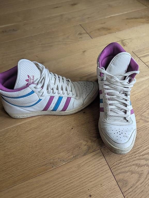 Chaussures femmes: Adidas Sneakers 38/39 – D'occasion à Biel/Bienne par yya_26cz 3