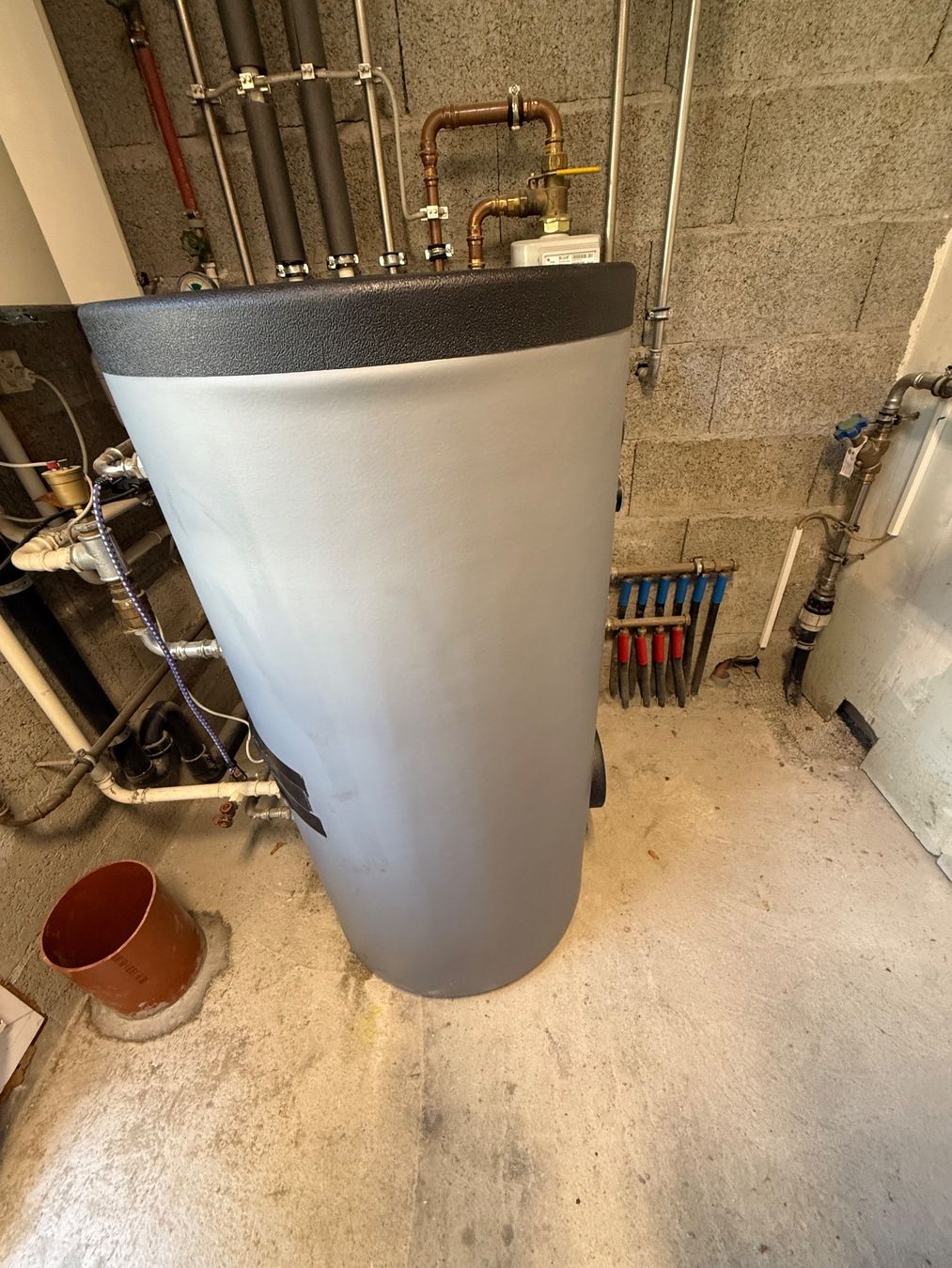Sanitari: Boiler 200ltr – Usato da Les Evouettes venduto da Robi1Maria 3
