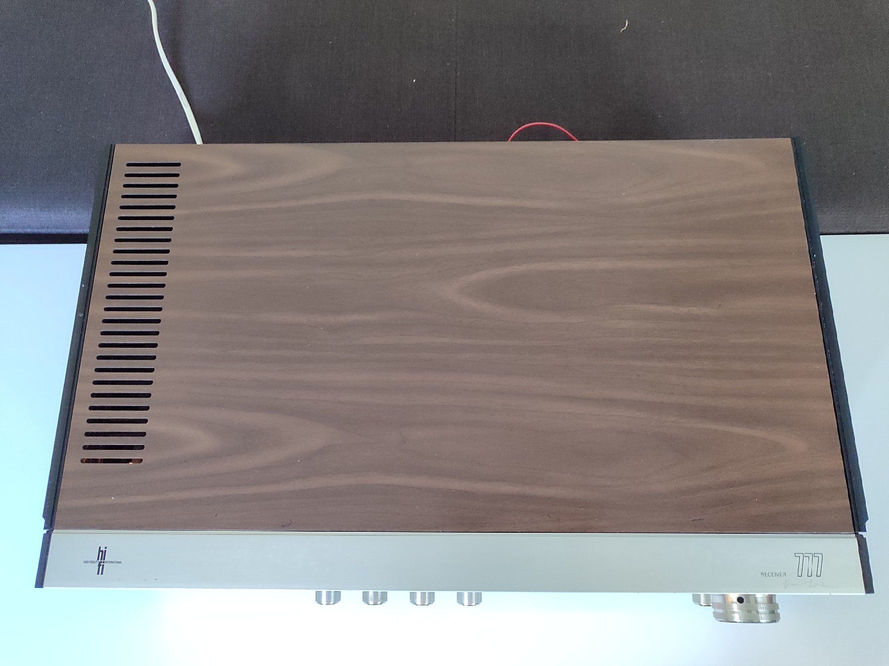 Philips Ricevitori: Philips 22AH777 stereo receiver – Usato da Laufen venduto da  2