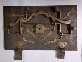 Kastenschloss > 4 Punkt verrigelung sehr alt