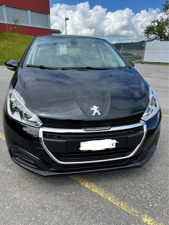 PEUGEOT 208 1.6 BlueHDI Active ab MFK