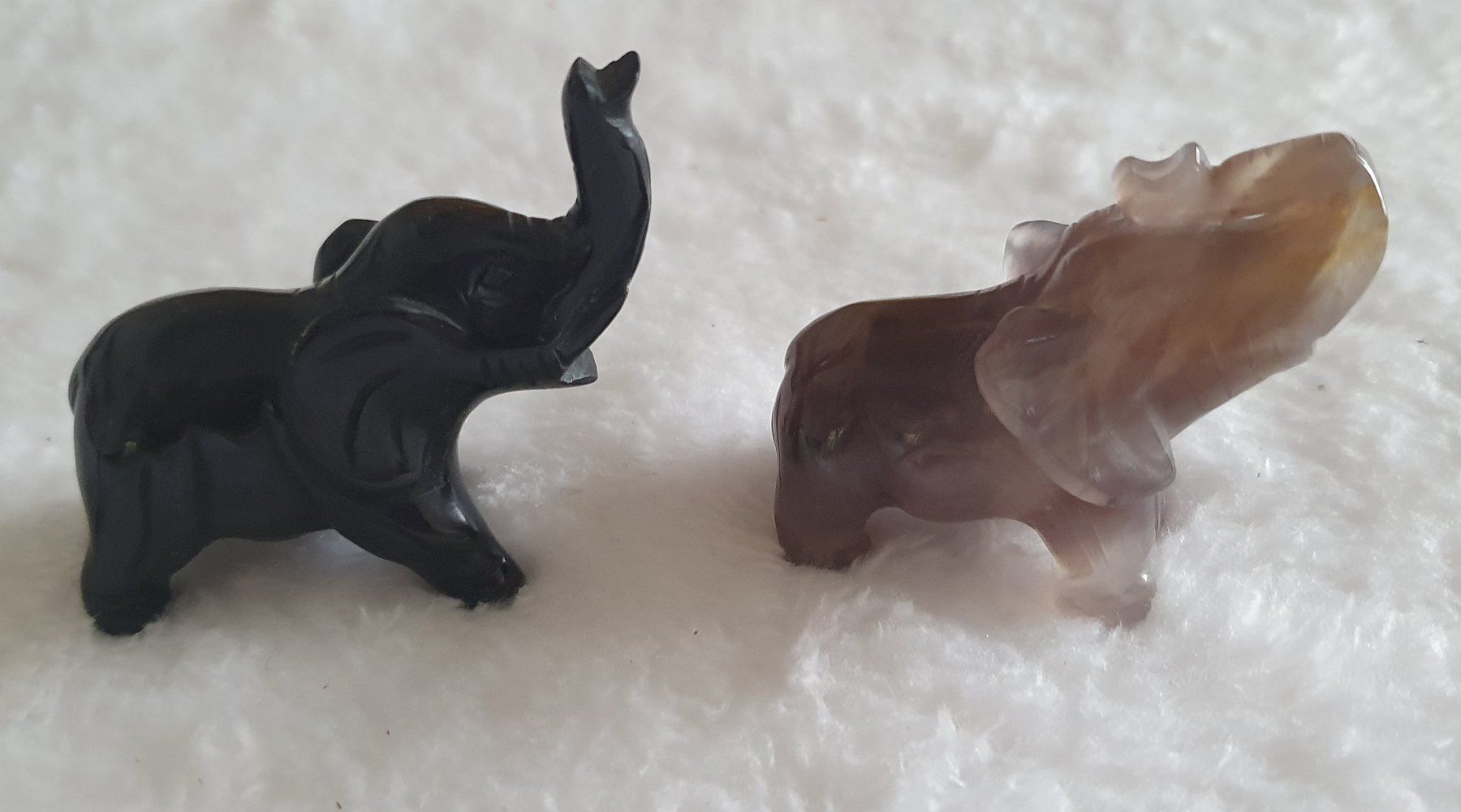 Statuette: 2er Set Deko Elefanten Figuren aus Stein – Usato da Auw venduto da beretta1966 2