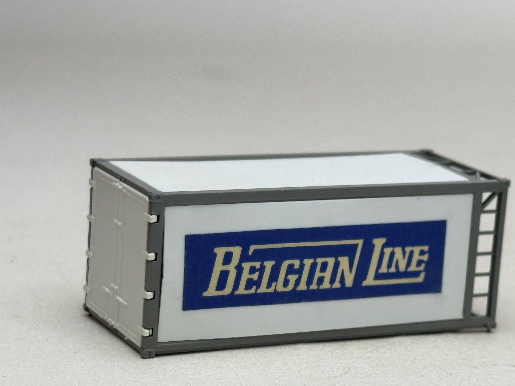 Modellini di ferrovie: EB- 20 Ft. Kühl Container Belgian Line – Usato da Elm venduto da Wikmtz 1