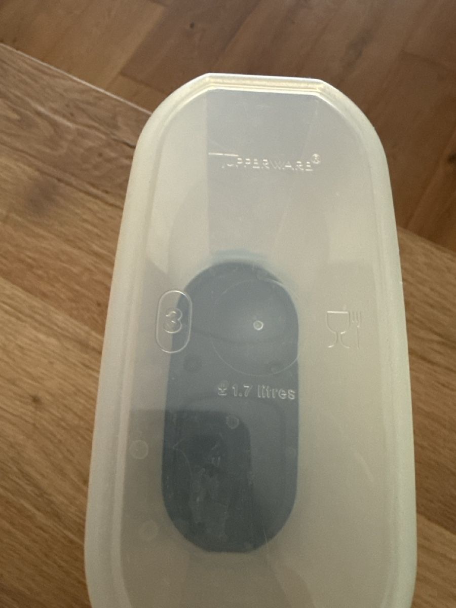 Tupperware Contenitori & Simili: Tupperware Vorratsbehälter 1.7 Liter, gut erhalten! – Usato da Wegenstetten venduto da ItsVi 2