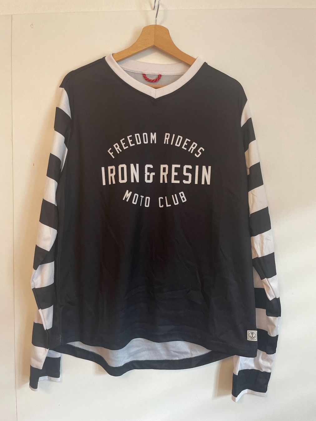 Canottiere & Pantaloni: Iron and Resin Motorradjersey b/w medium – Usato da Zürich venduto da lhandsch