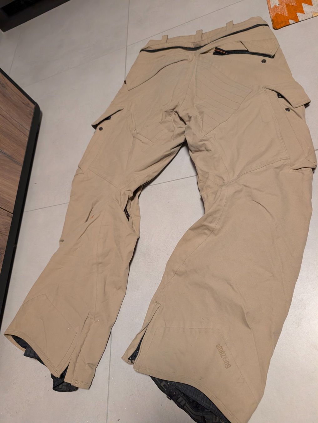 Pantaloni: Pantalon snowboard VOLCOM beige - taille S – Usato da Verbier venduto da gab_2klq 4