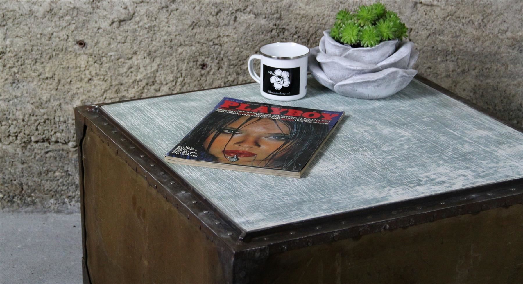 Tables: Couchtisch, Industriekorb Industriekiste – D'occasion à Birrwil par brandschatz_birrwil 2