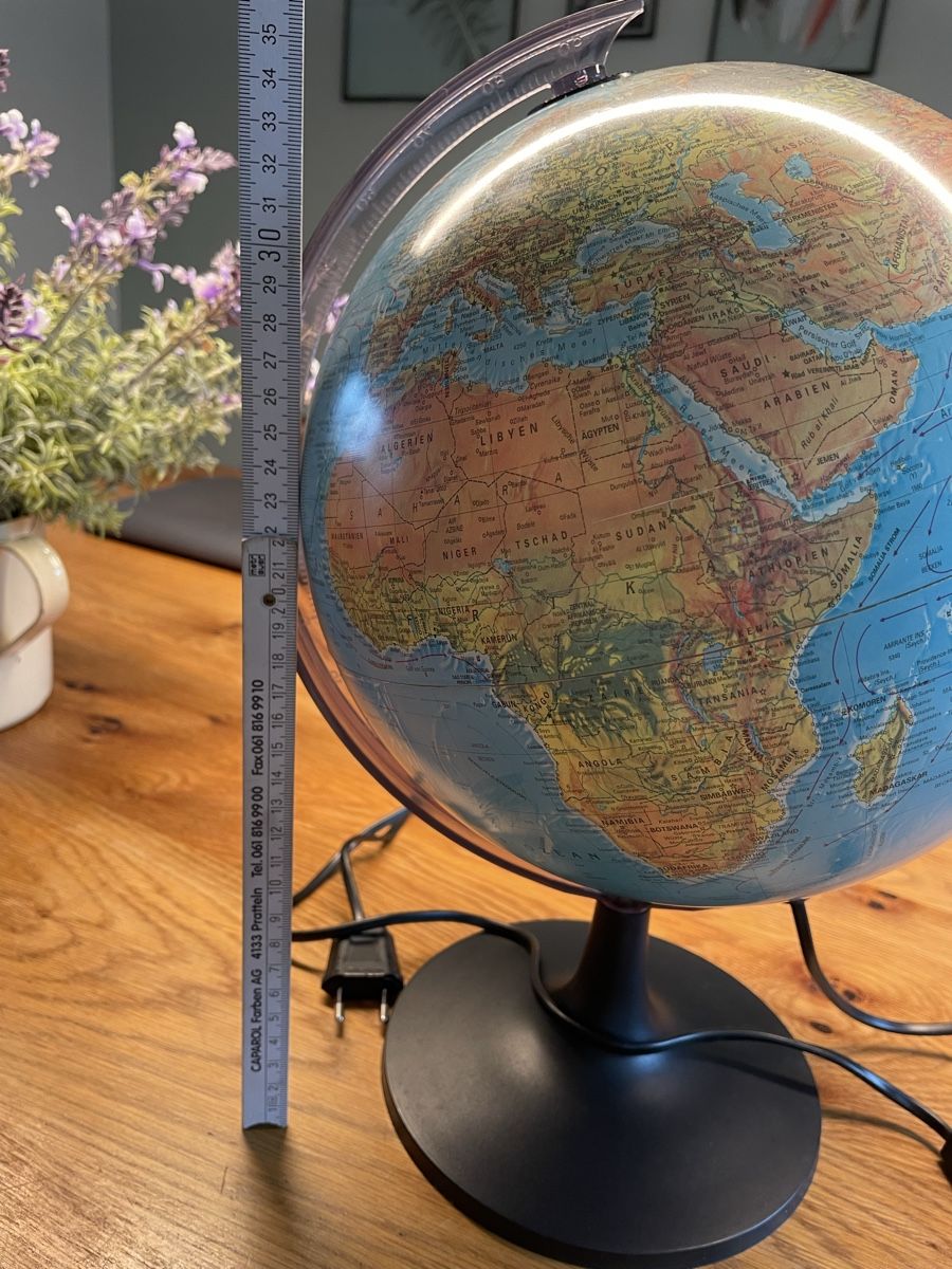 Altro in Decorazioni & Accessori: Beleuchteter Globus  – Usato da Niederbüren venduto da poschti 2