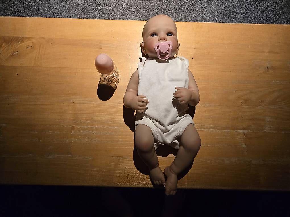 Bambole: NEUE SCHÖNE PUPPE. – Nuovo e nell'imballaggio originale da Steinerberg venduto da steinerberg01 1