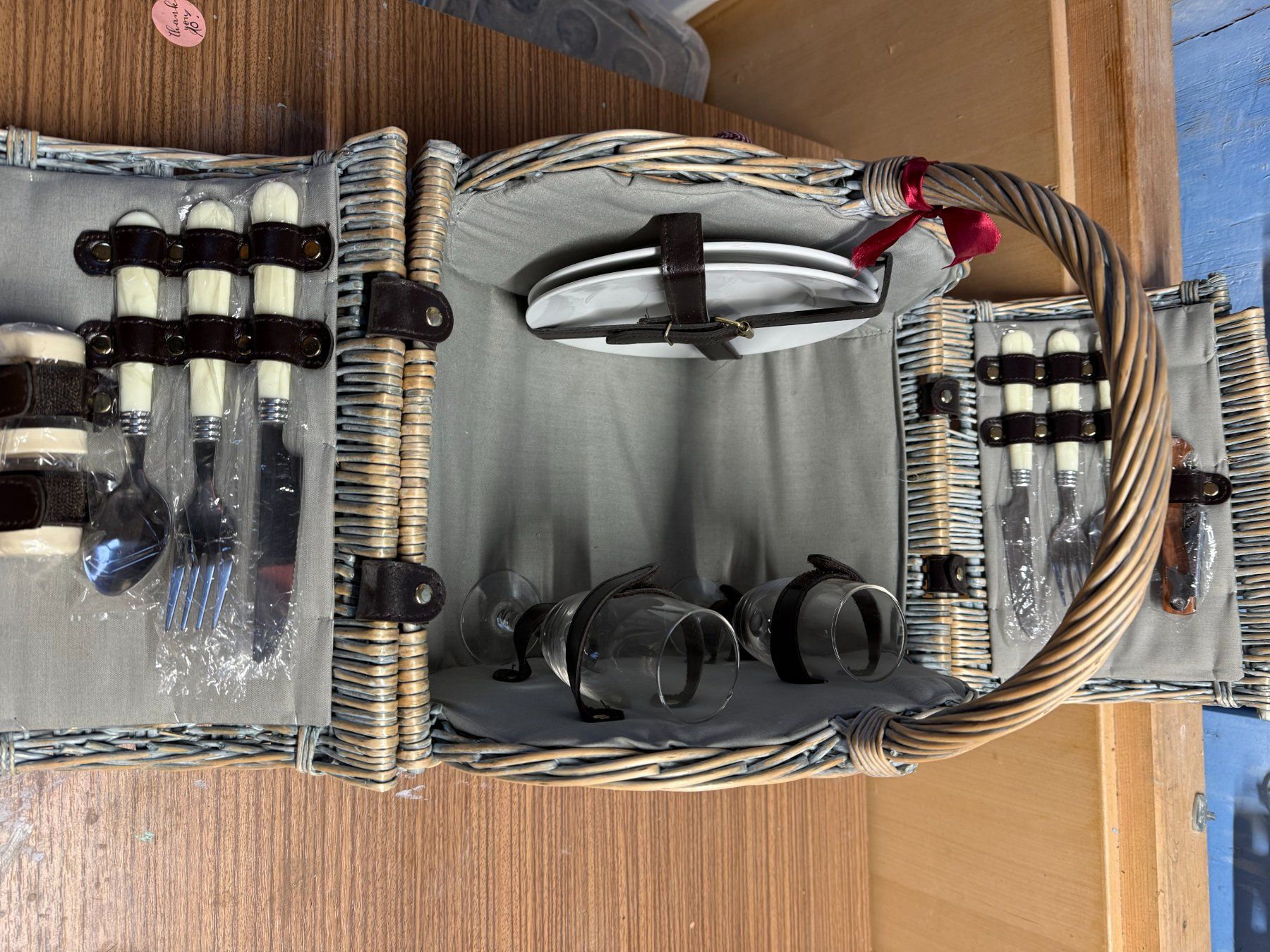 Sonstiges für Haushalt & Wohnen: picknickkorb – Gebraucht aus Vinelz von visonelle 2