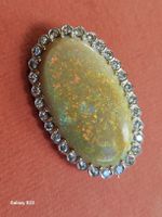 Brosche mit Opal und Diamanten oval guter Zustand