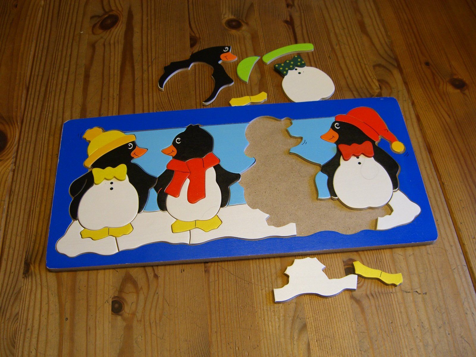 Bea Puzzle: süsses Holzpuzzle Pinguine, "BEA Toys", Holz – Usato da Winterthur venduto da Gaia 1