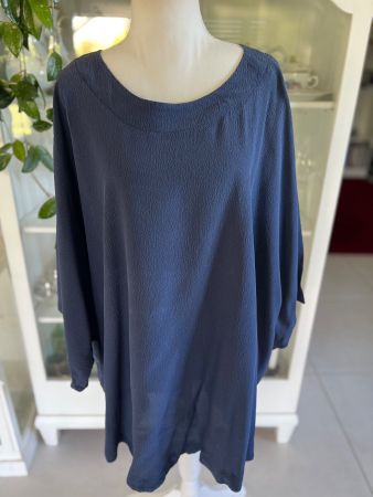 Agathe- Bluse in Dunkelblau Gr. XL (44/46)luftig!