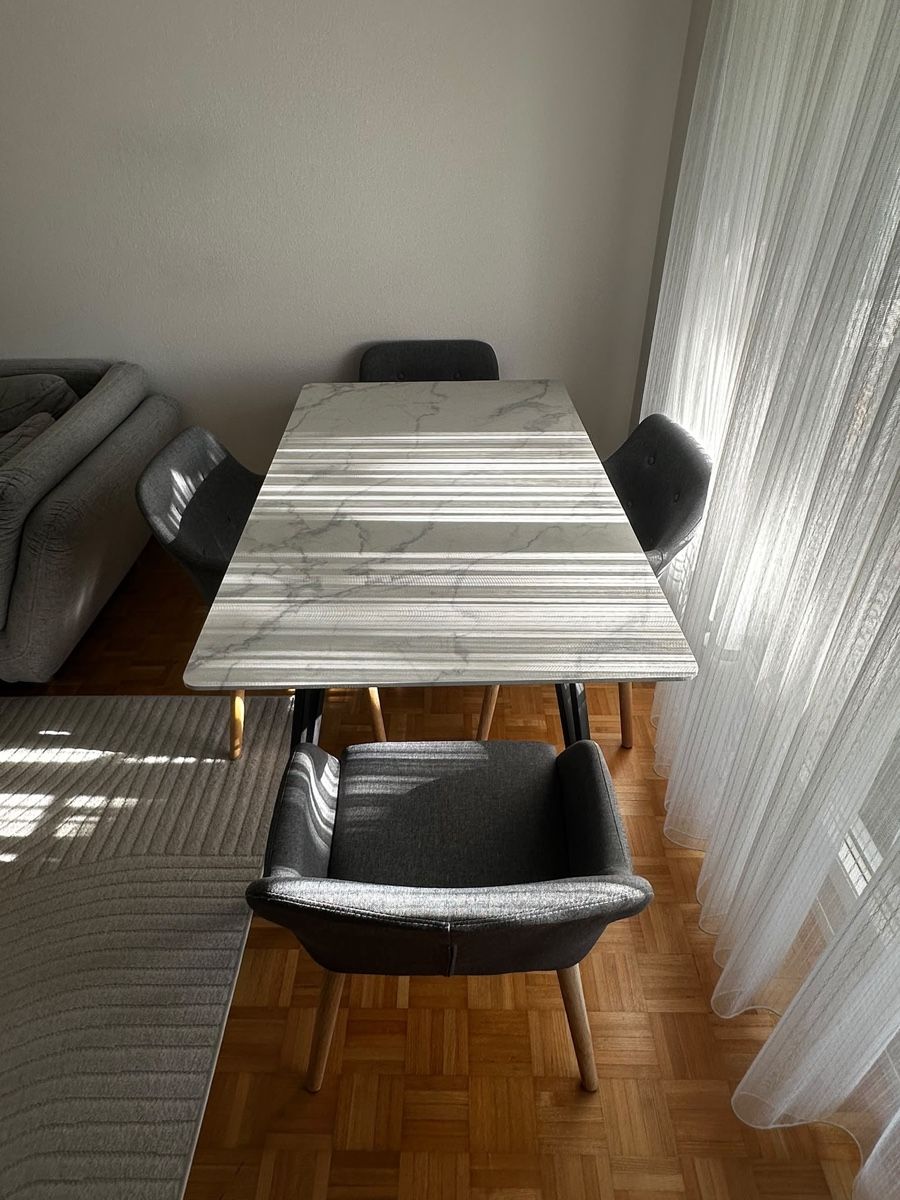 Set de table et chaises: Esstisch – D'occasion à Winterthur par Can.sel73 4