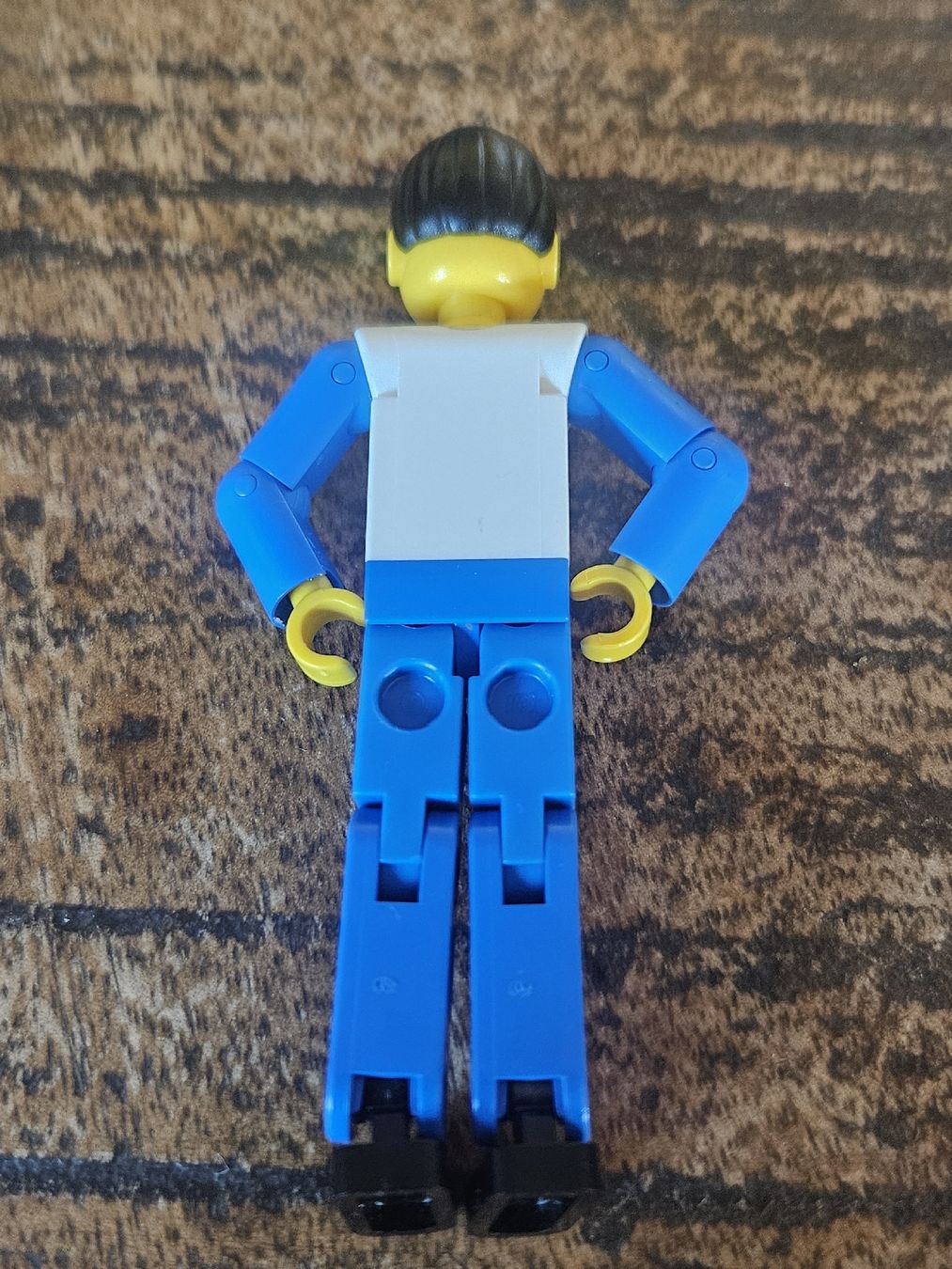Lego Kit di costruzioni: lego figurine tech038 Technic Figure Blue Legs,  – Usato da Confignon venduto da Ecrofigs 1