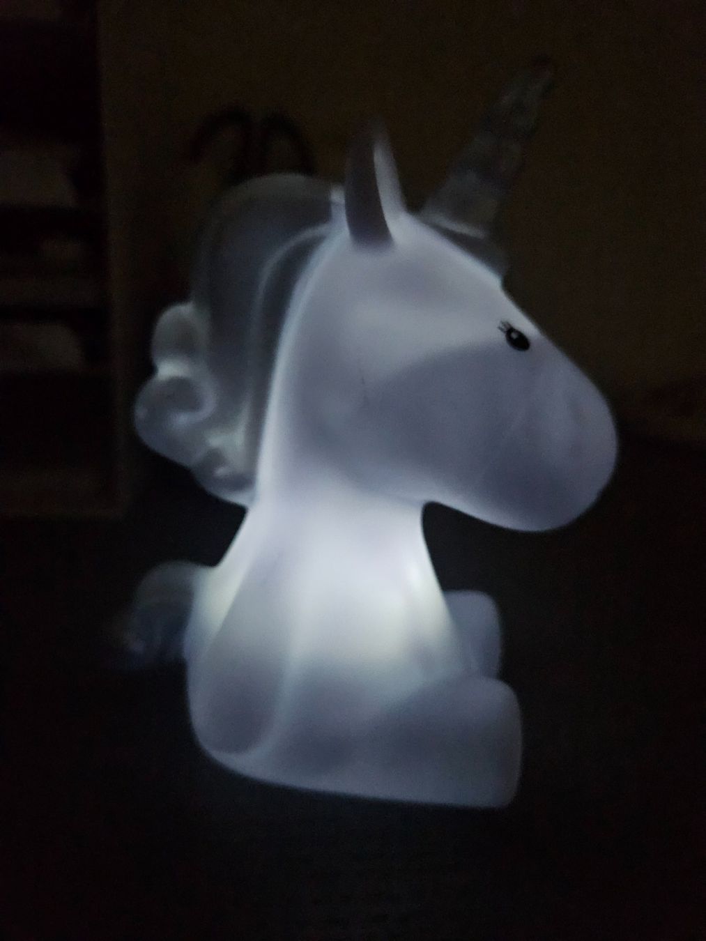 Lampade: Licorne Lumineuse LED décorative – Usato da Morges venduto da Mlle_Croft_91 4
