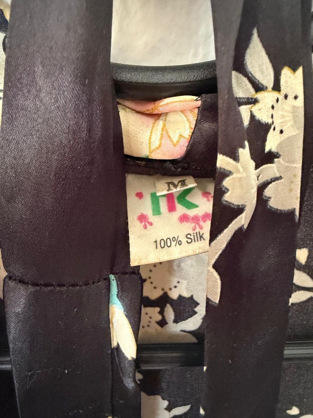 Arte internazionale: Seiden Kimono – Usato da Zürich venduto da BeckiBecki 1