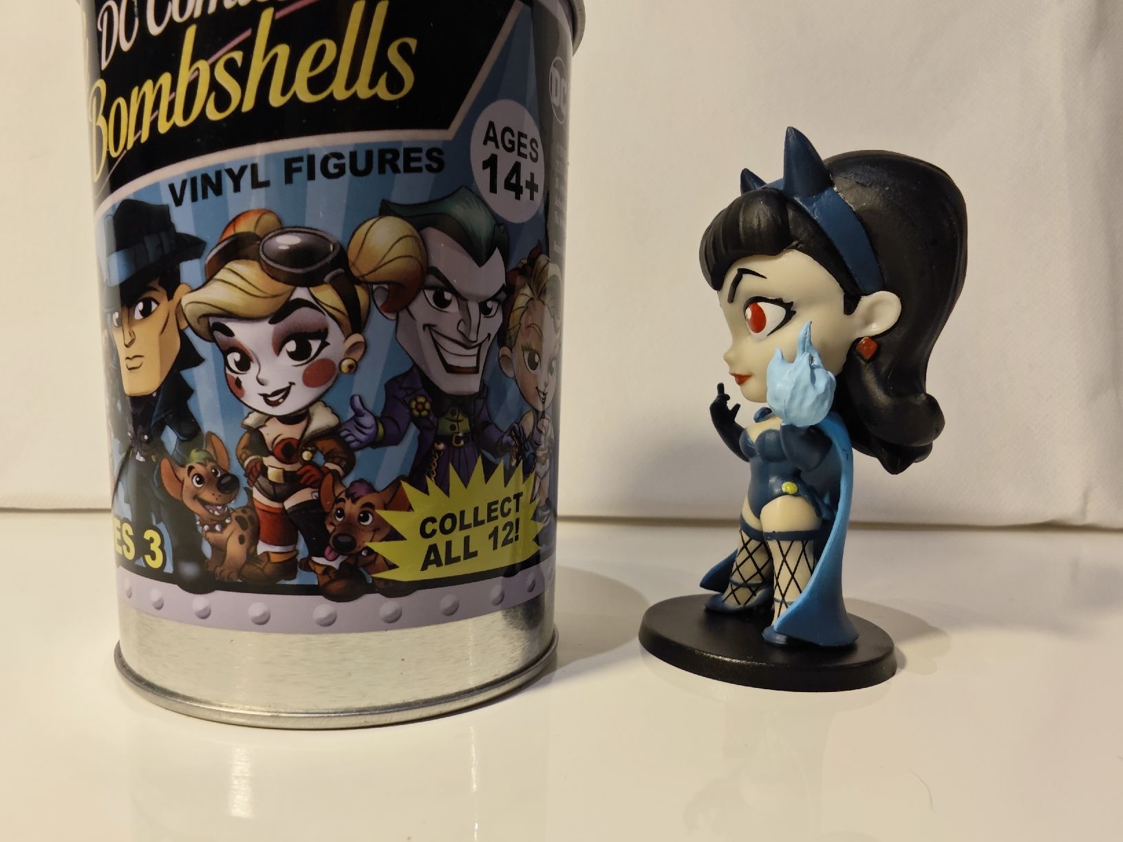 Statuette: DC Comics Lil Bombshells Raven Figure Series 3 – Usato da Bellinzona venduto da suissepro 4