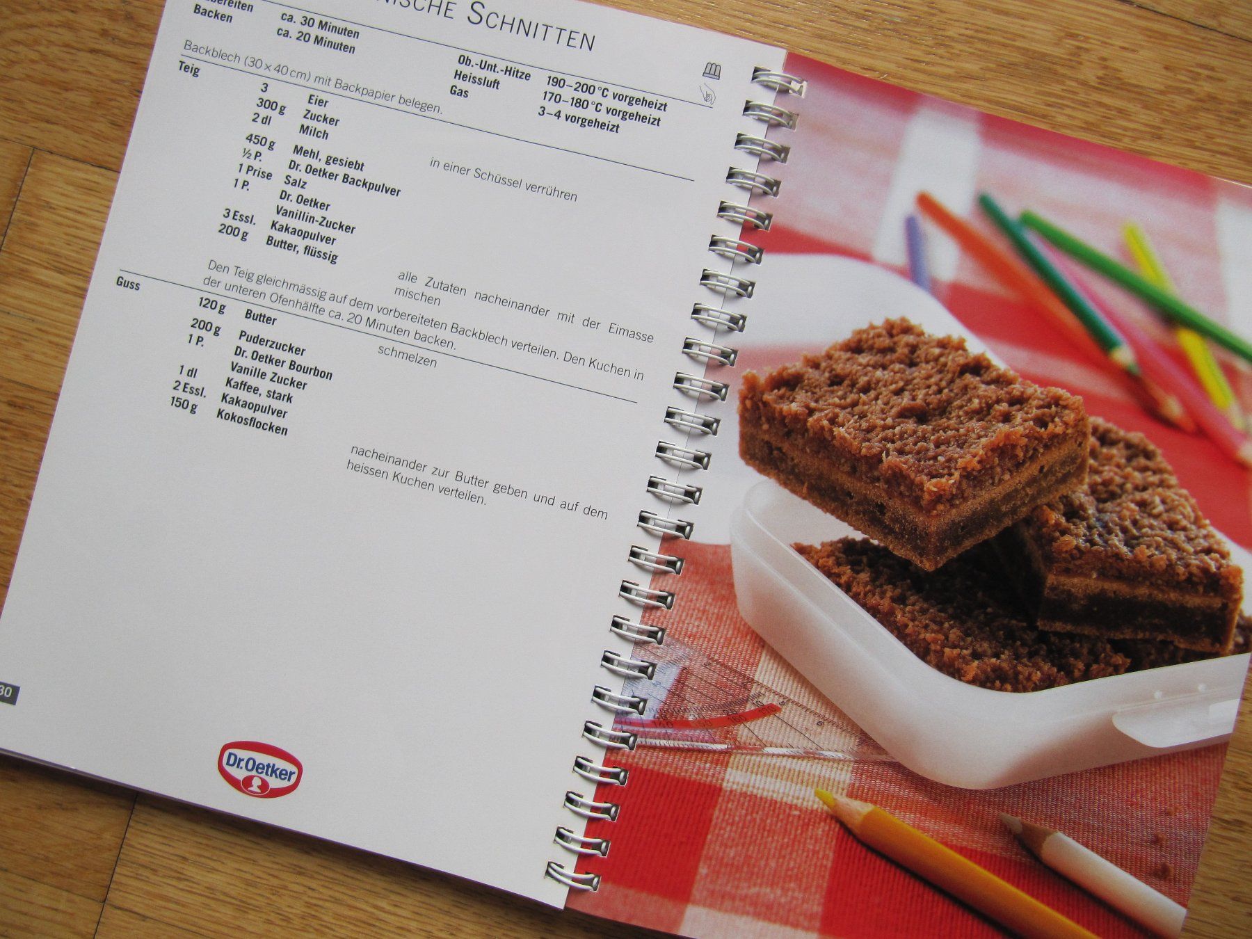 Libri: Dr. Oetker Backbuch: Blechkuchen – Usato da Würenlos venduto da AustralisZ 7