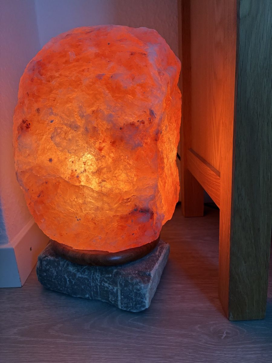 Lampade: Salzkristall Lampe  – Usato da Steffisburg venduto da bri_5jd9 1