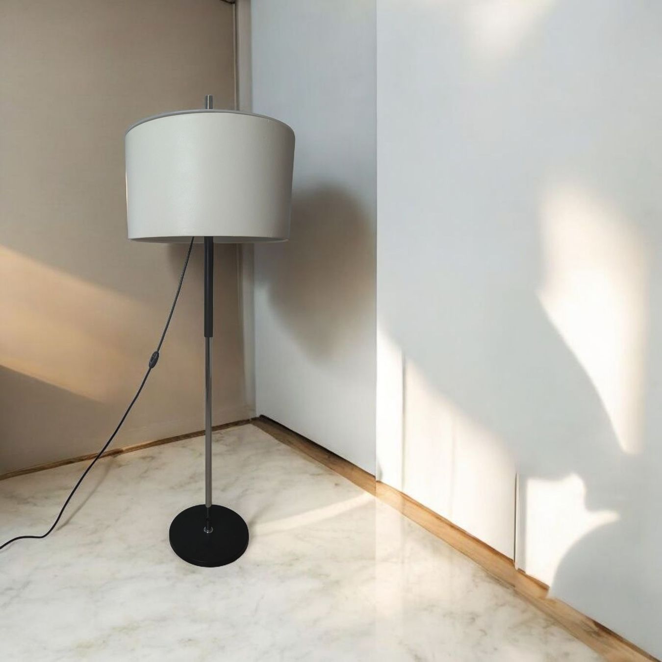 Lampen: Mid Century Modern Adjustable Stand Lamp Drum Shade Chrome – Gebraucht aus Erlinsbach SO von Meytalien 1