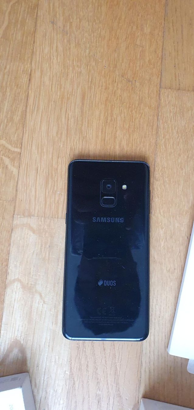Samsung Telefoni cellulari / Smartphones: Samsung A8 – Usato da Zürich venduto da Discount_man123 2