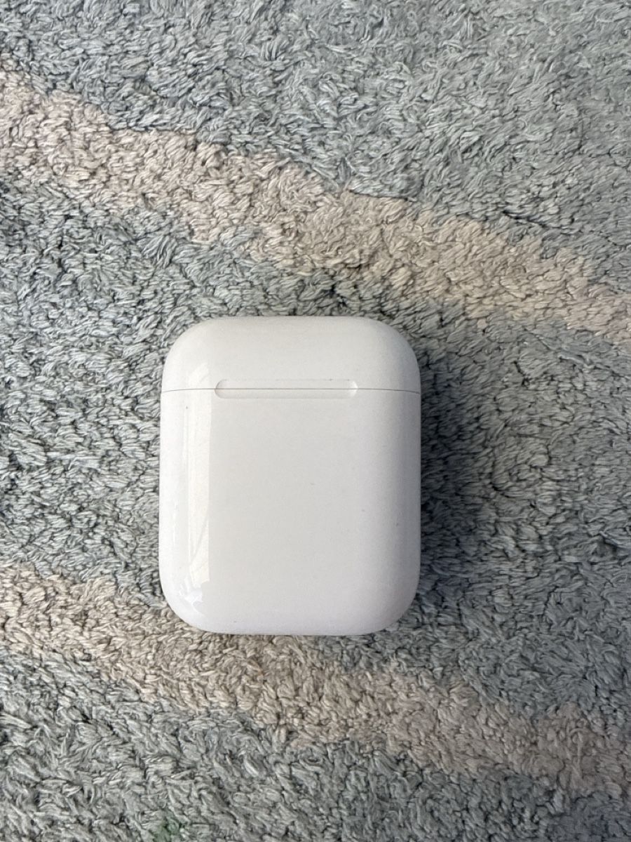 Apple Cuffie: AirPods 2G – Usato da Genève venduto da ono_f8gl 2
