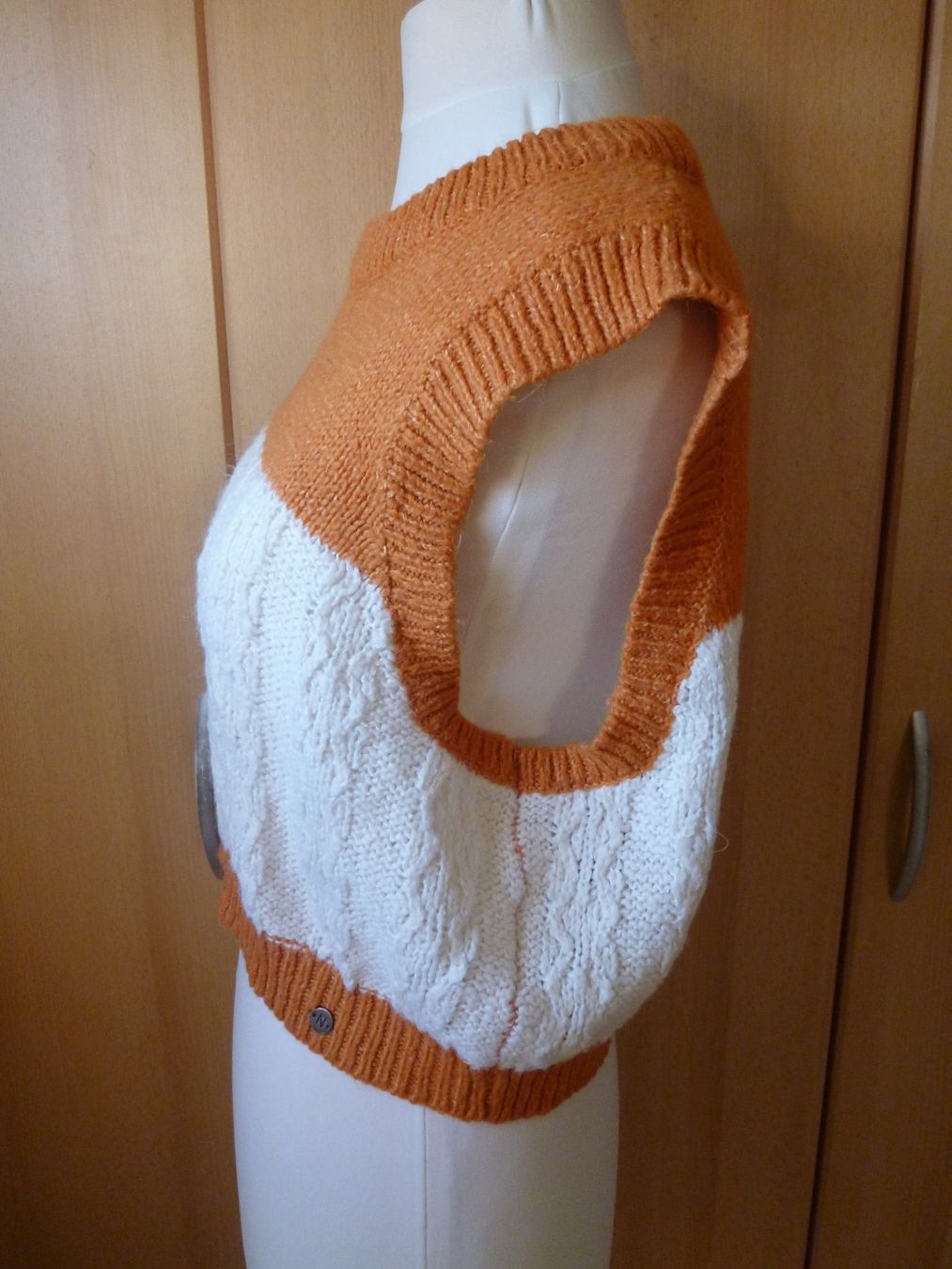 Maglioni & Felpe: NOISY MAY Pullover Strickpullover Pullunder kurz Gr. S GILET – Usato da Dättlikon venduto da Mamakuga 4
