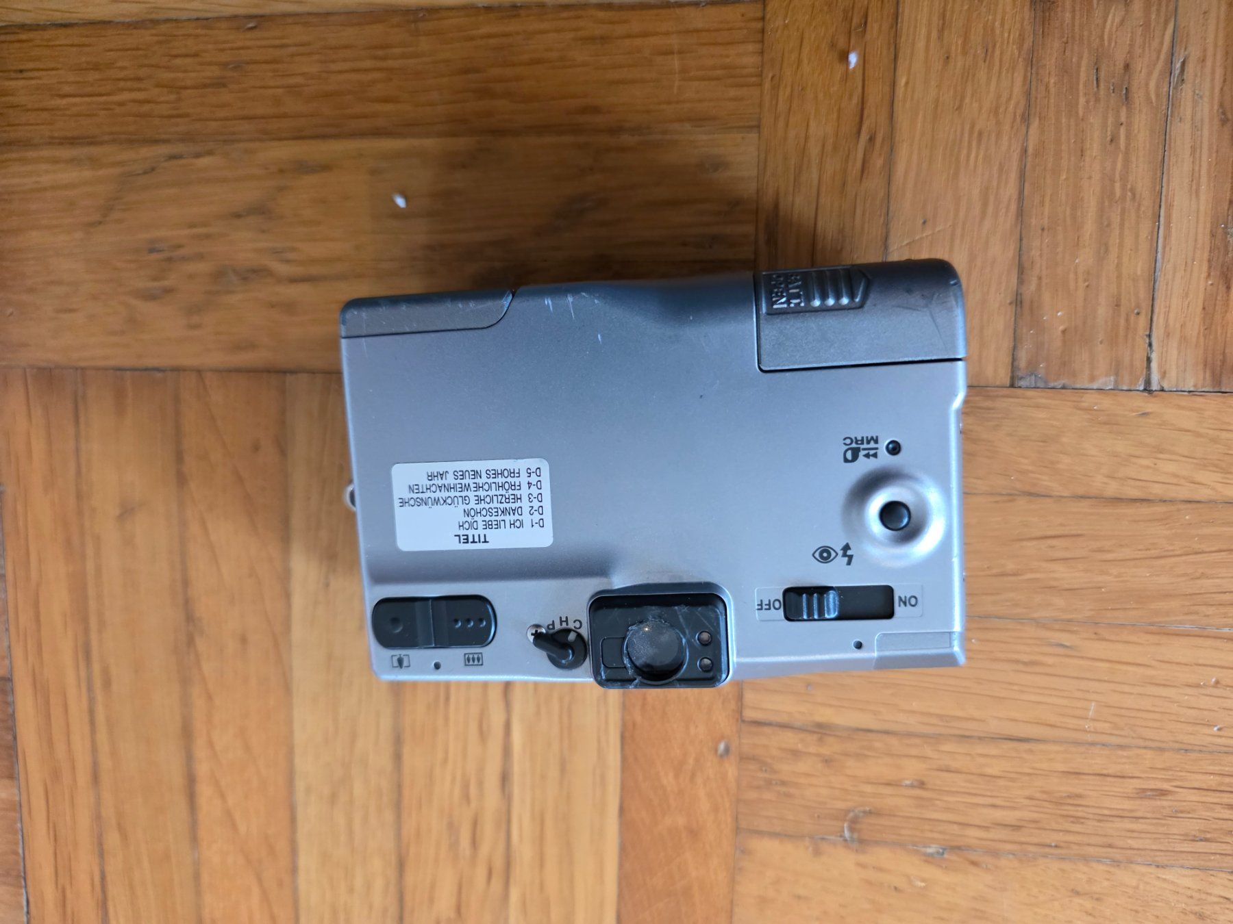 Canon Kamera: Canon Ixus Z70 Digitalkamera – Defekt aus Dorf von Echo_Elements 4
