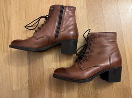 Schuhe 39