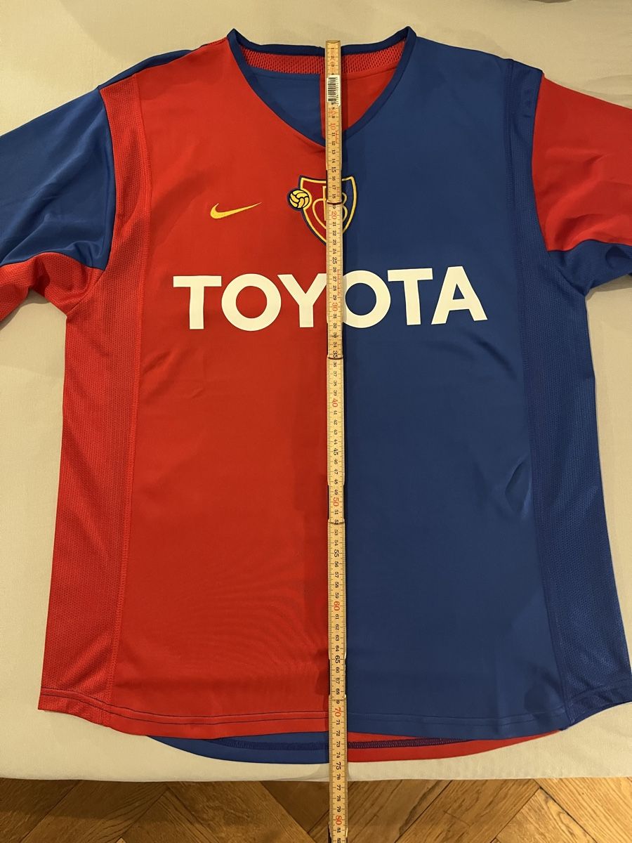 FC Basel Leibchen & Hosen: FC Basel Trikot, Streller #9, Grösse: M – Neu (gemäss Beschreibung) aus Bern von kits_4life 7