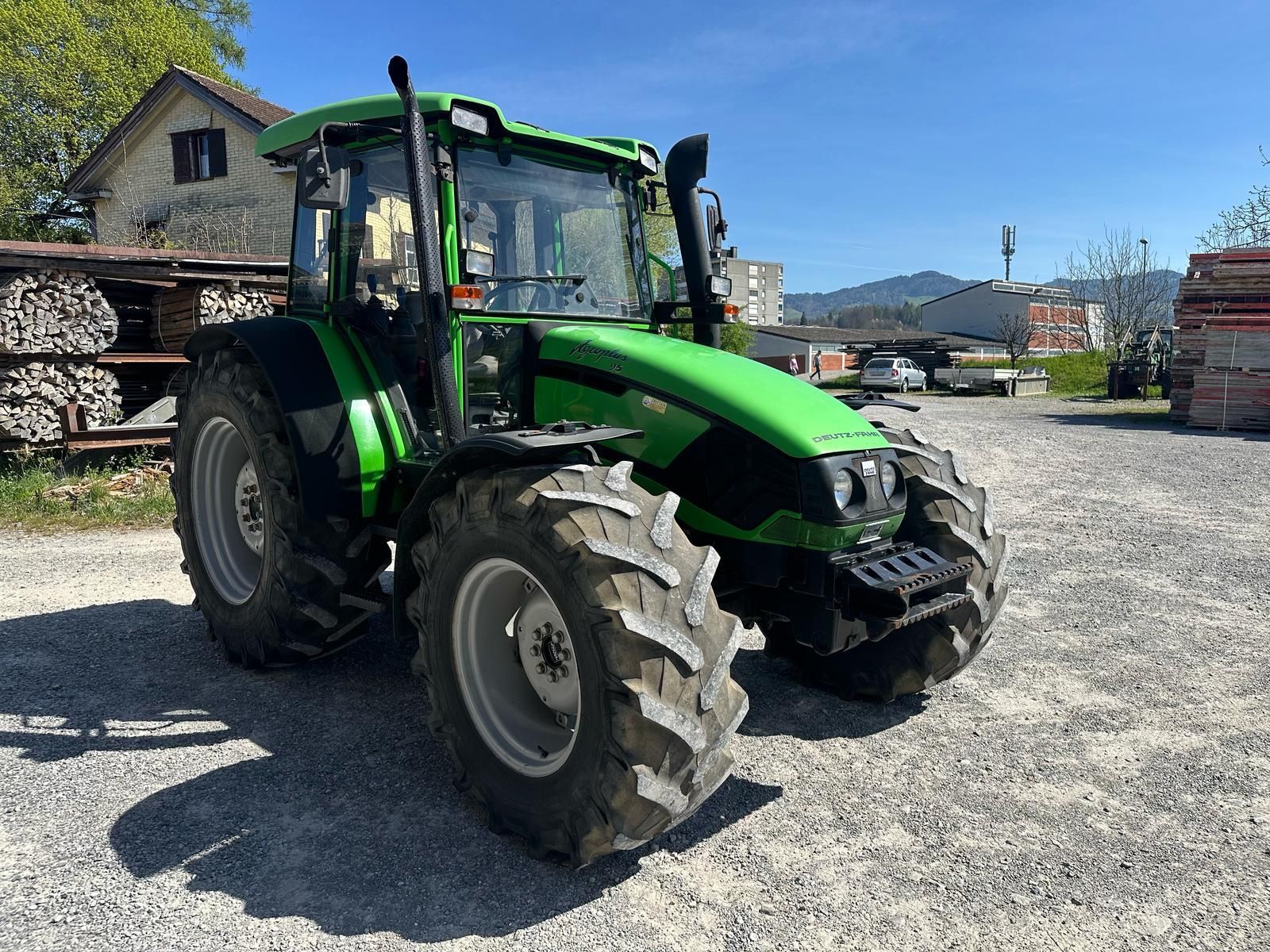 Deutz Trattori: Traktor Deutz-Fahr Agroplus 95 – Usato da Uznach venduto da Kastro1987