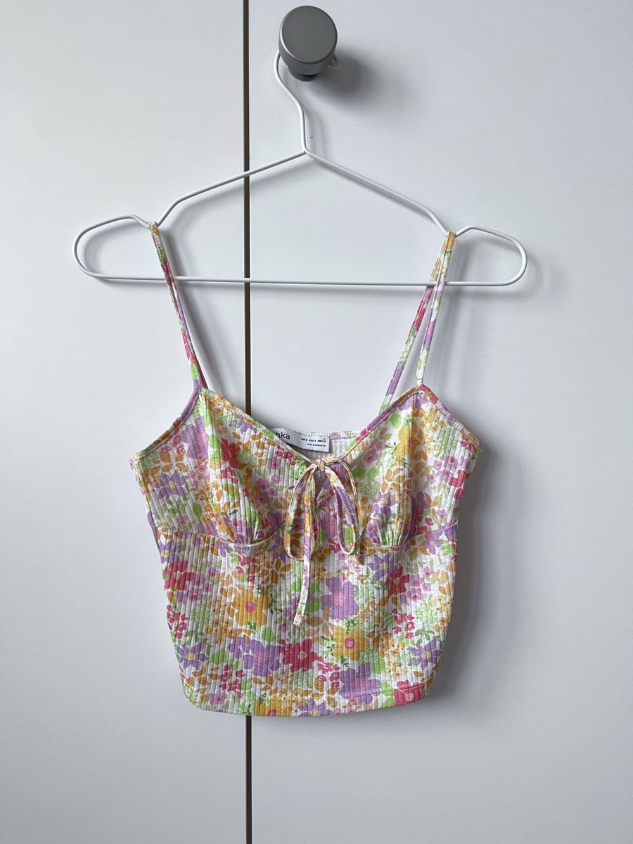 Bershka Top: Top von Bershka – Usato da Sachseln venduto da erdnussli29