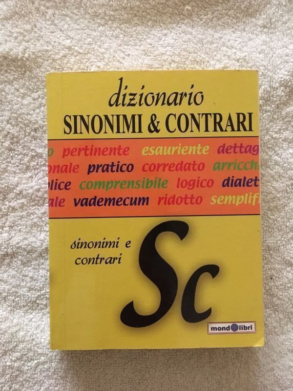 Libri: Dizionario Sinonimi e Contrari – Usato da Bergdietikon venduto da book-4-you