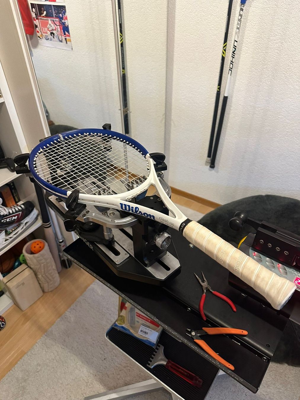 Racchette: Tennisschläger Bespannungsservice (Racket stringing service) – Nuovo e nell'imballaggio originale da Nidau venduto da Keny97
