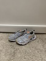 Nike Sneaker