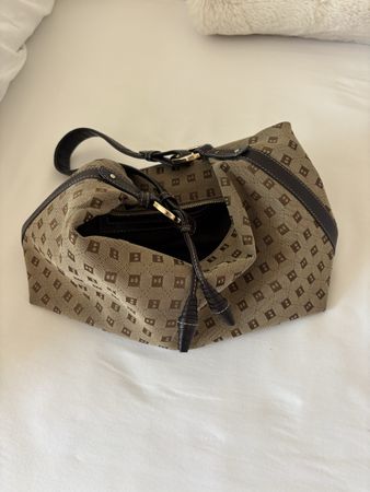 Bally Tasche