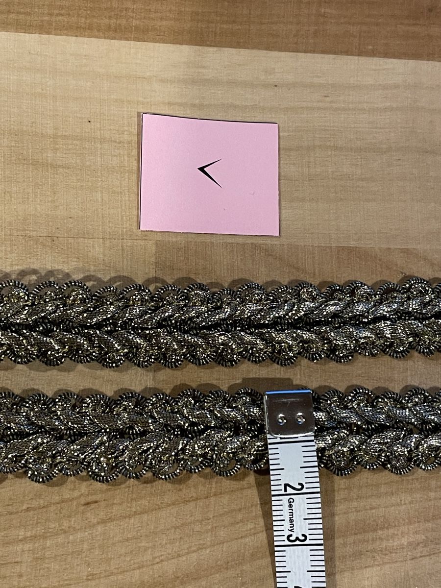 Nastri decorativi: Kordel Band / gold schwarz – Usato da Rümlang venduto da euqinom16 1