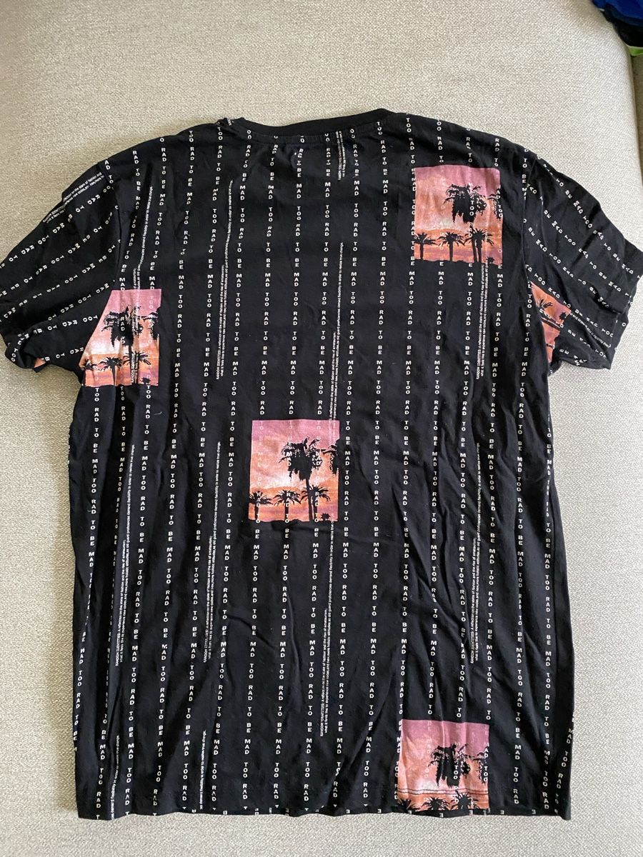 Bershka T-Shirts: T-shirt noir Bershka - Taille S – Gebraucht aus Rossemaison von Carduelis 1