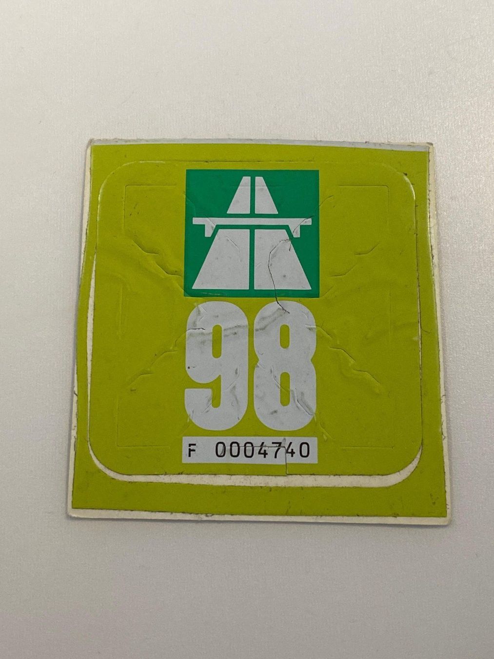 Vignette autostradali: Vignette - Autobahnvignette 1998 – Usato da Genève venduto da DesignGVA