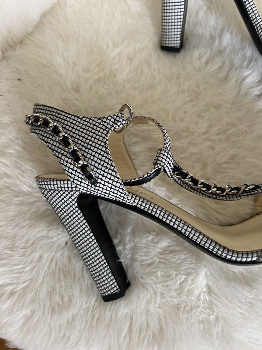 Damenschuhe: Sandales Chanel taille 38 – Gebraucht aus Lutry von roxypoxy 6