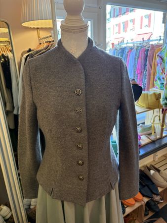 Geiger Walkjacke grau neu 44 (eher 42) statt 350.-