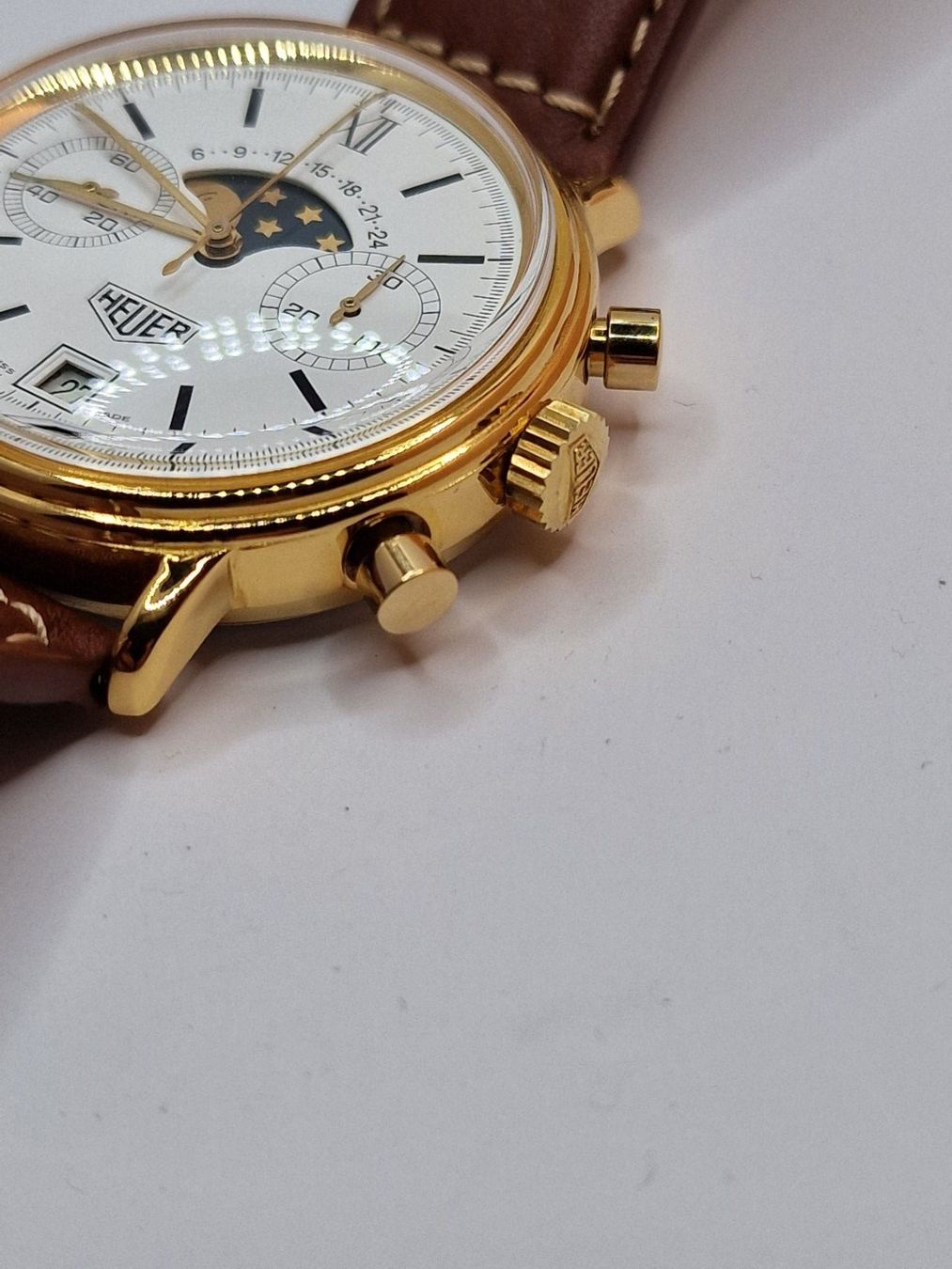 Tag Heuer Uhren: Heuer Chronograph Mondphase - Handaufzug – Gebraucht aus Wildberg von Reunionevents 2