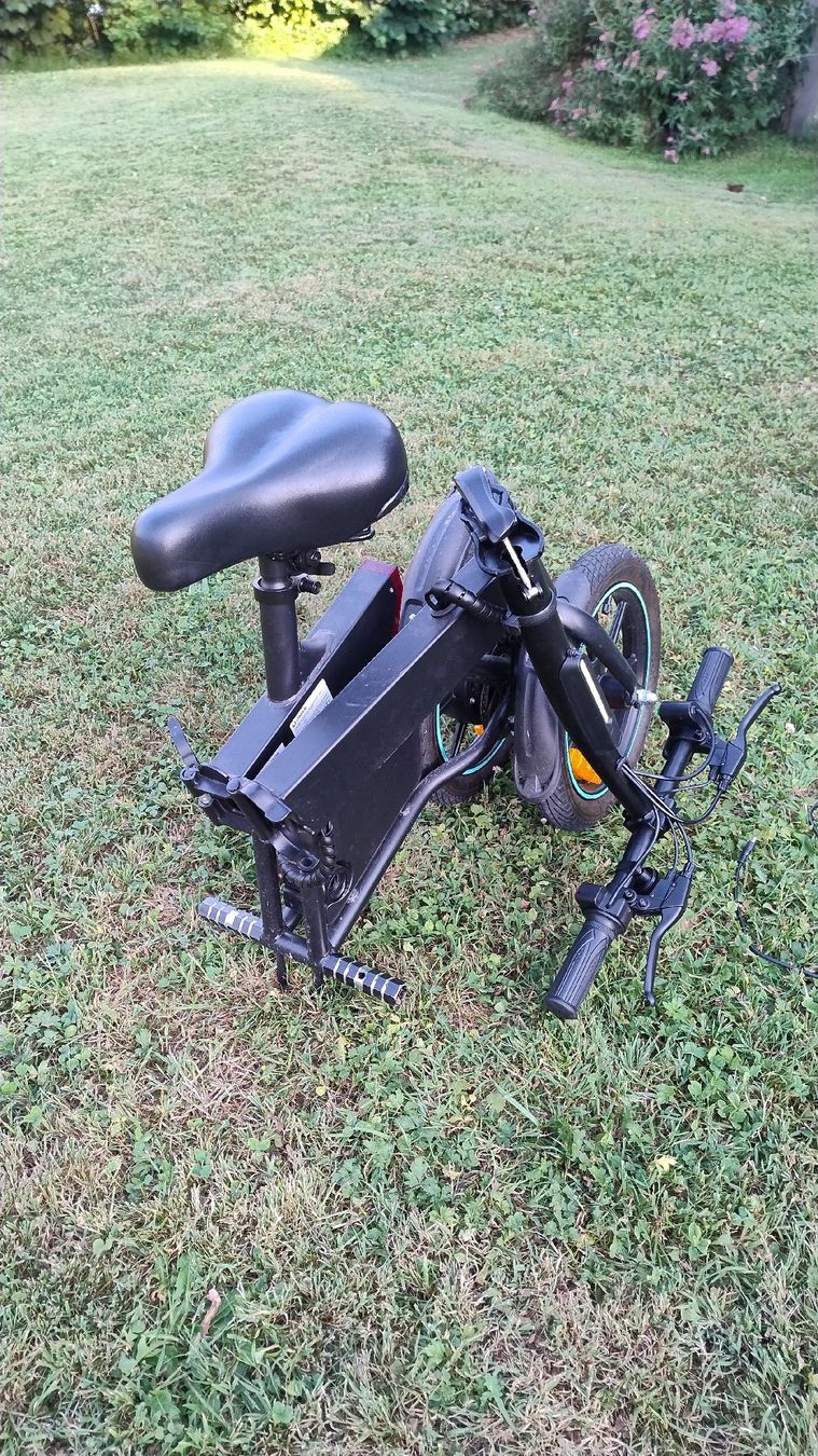 Scooters: E-Bike U-Move faltbar – D'occasion à Kyburg par Striped_bull 5