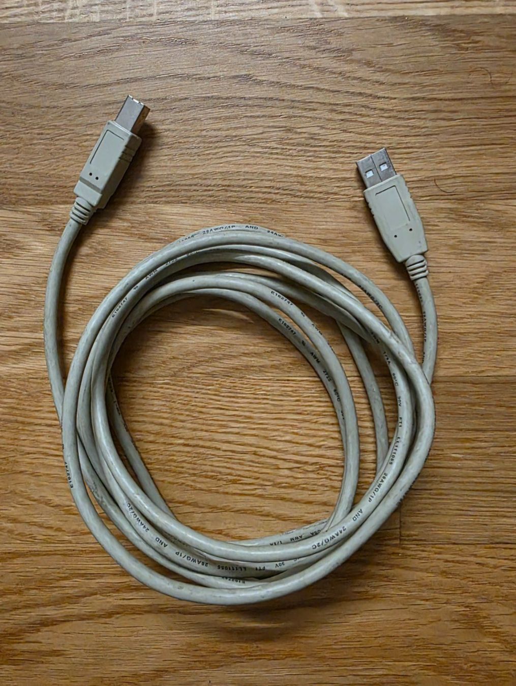 Cavi: USB Kabel, Typ A auf Typ B – Usato da Bern venduto da KavIndustries