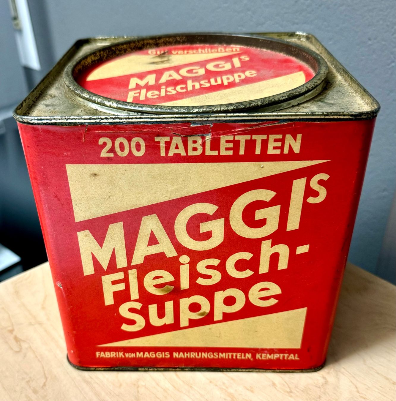 Barattoli: Alte Blechdose MAGGI Fleischsuppe 200 Tabletten vintage – Usato da Rothrist venduto da Luckywinner