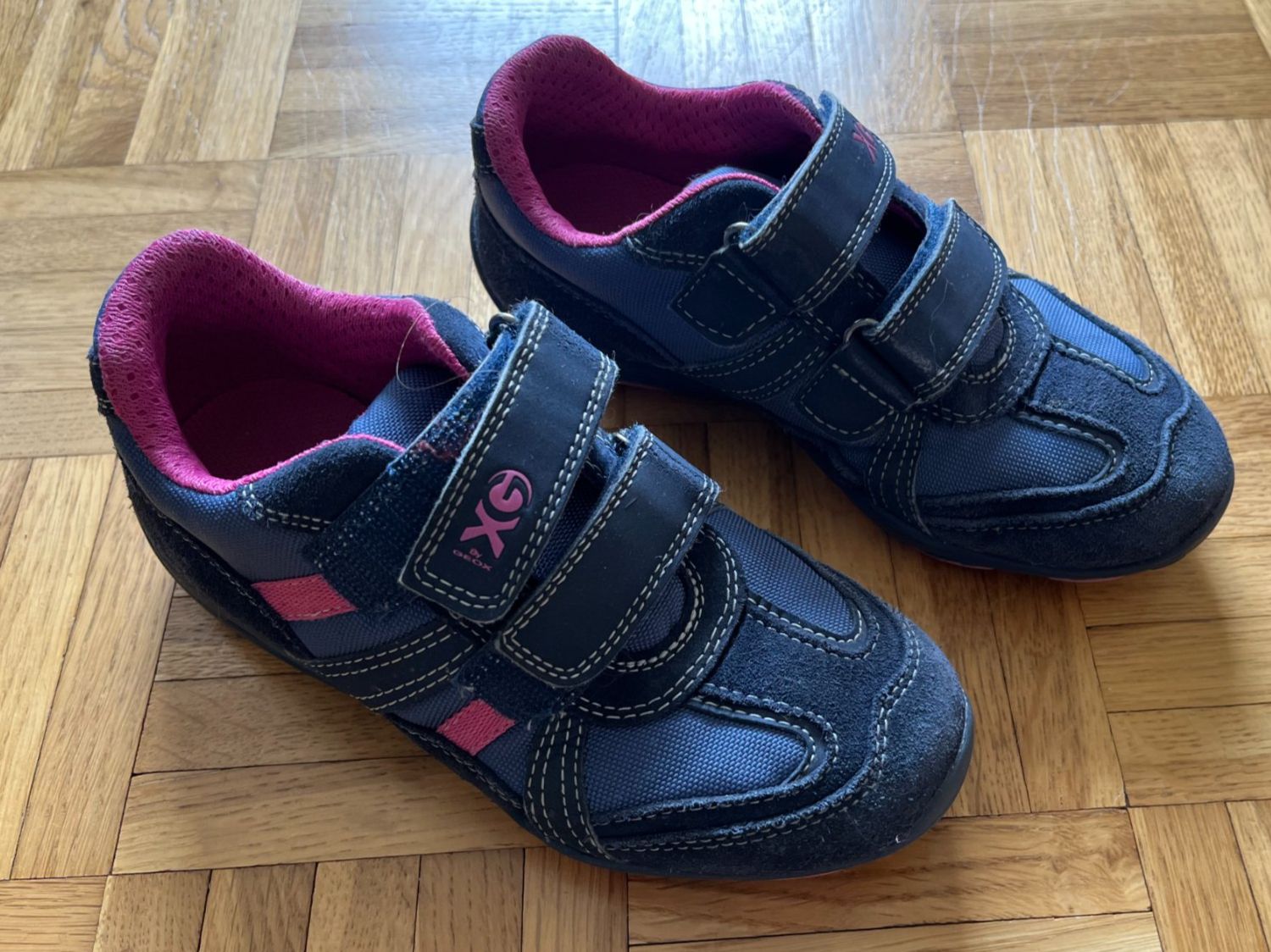 Geox Scarpe per ragazze: Geox XG Mädchenschuhe Grösse 32 – Usato da Winterthur venduto da mercator321