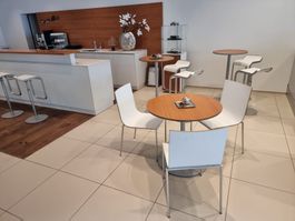 Design - Bar- / Bistroeinrichtung - Top Zustand