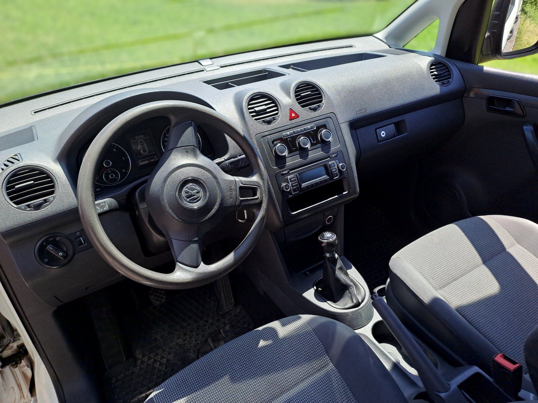 VW Nutzfahrzeuge: VW Caddy Maxi 2.0D 4Motion – Gebraucht aus Goldingen von Domi23Sch 6